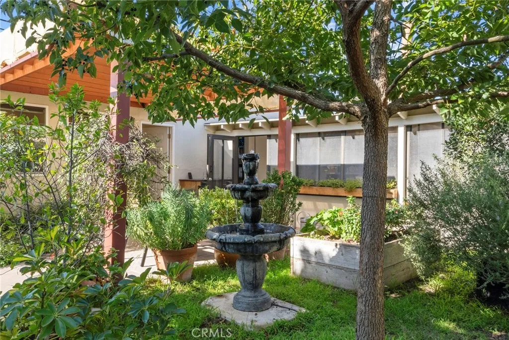 2871 Daisy Avenue, Long Beach, California 90806 home-pic-33