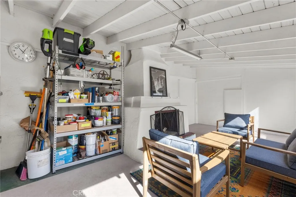 2871 Daisy Avenue, Long Beach, California 90806 home-pic-25