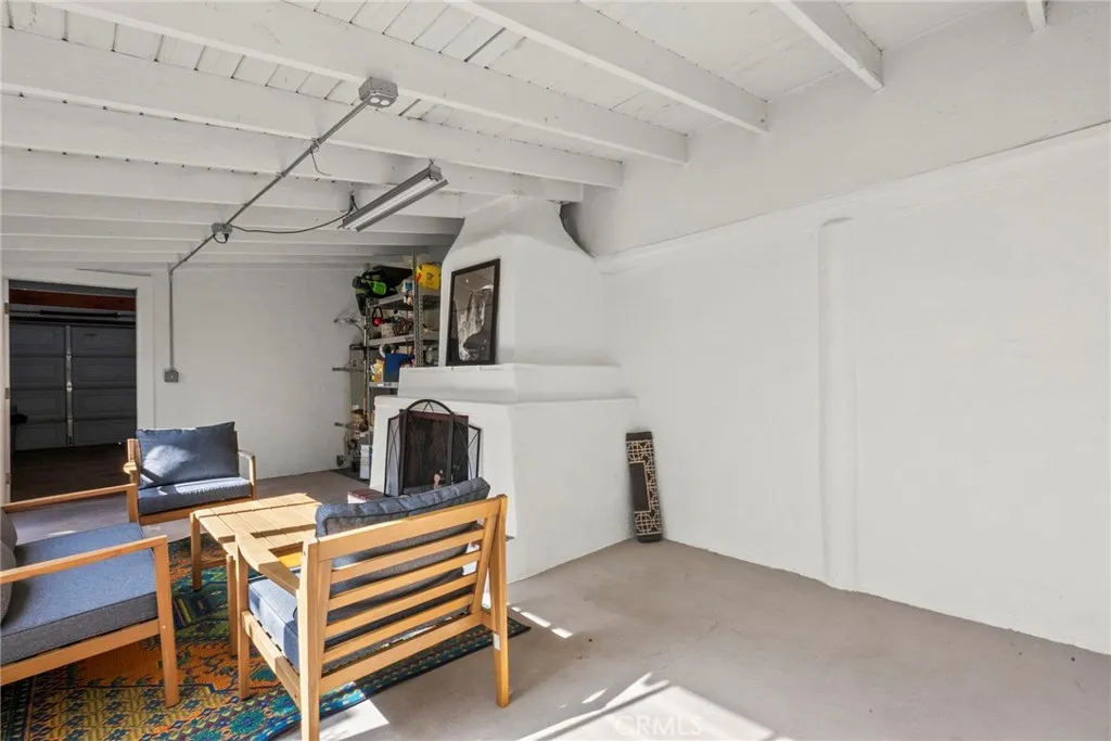 2871 Daisy Avenue, Long Beach, California 90806 home-pic-26