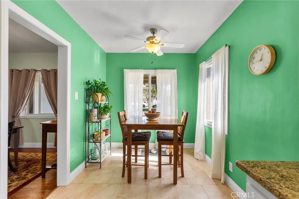 2871 Daisy Avenue, Long Beach, California 90806 home-pic-11