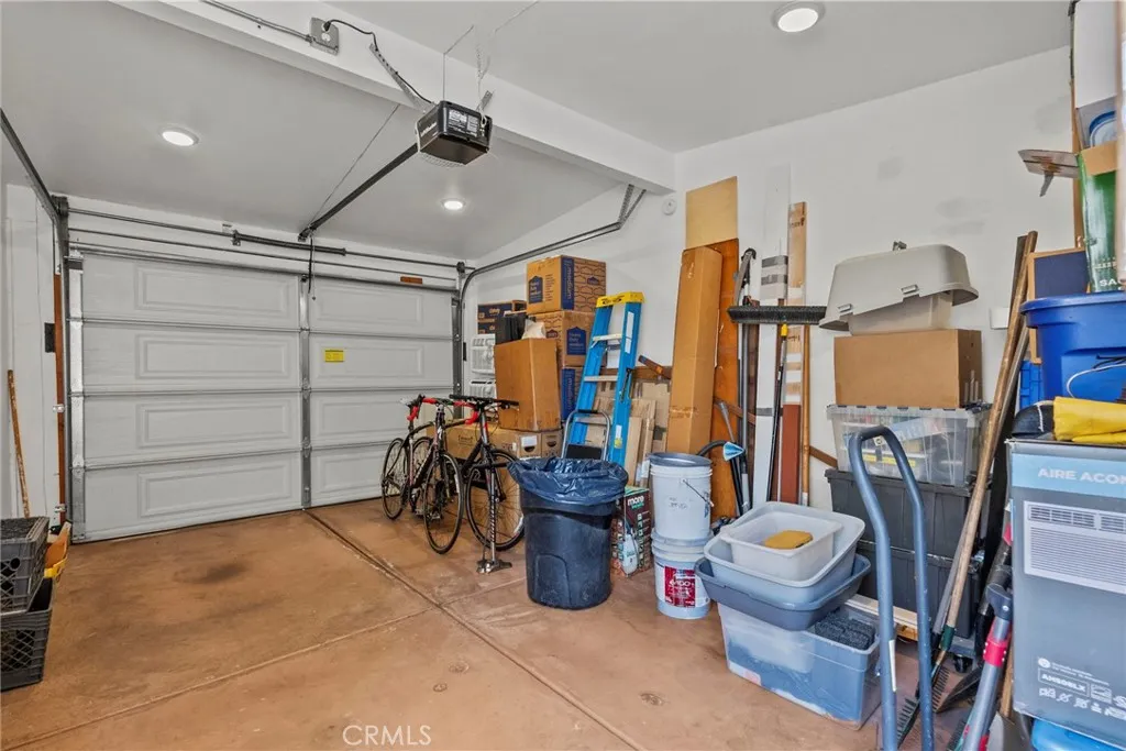 2871 Daisy Avenue, Long Beach, California 90806 home-pic-34
