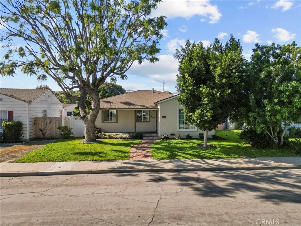 2871 Daisy Avenue, Long Beach, California 90806 home-pic-38