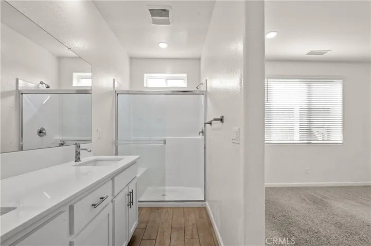 6567 E Pine, Fresno, California 93727
