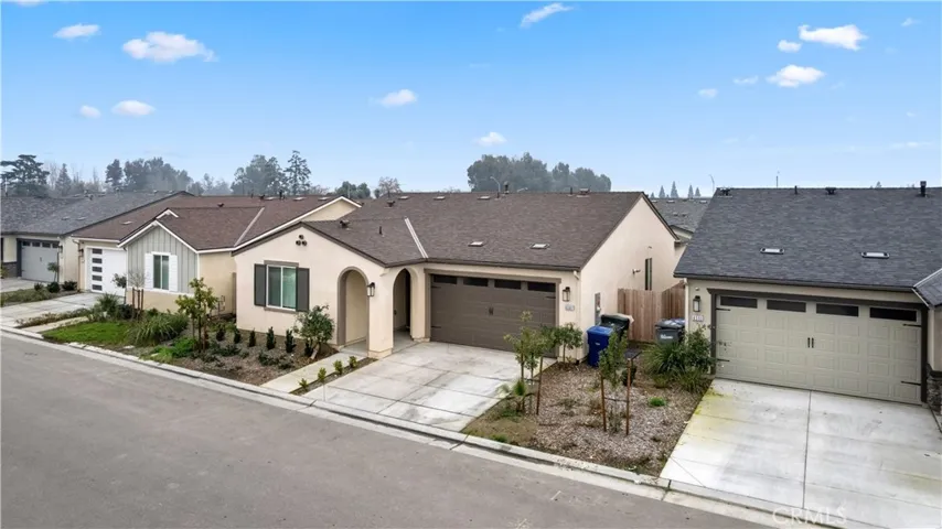 6567 E Pine, Fresno, California 93727