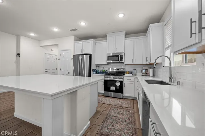 6567 E Pine, Fresno, California 93727
