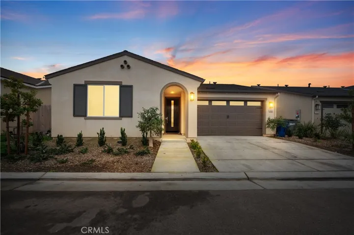 6567 E Pine, Fresno, California 93727