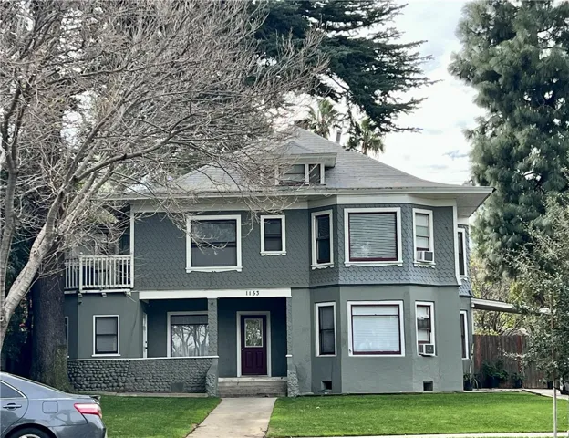 1153 E Grand, Corona, California 92879