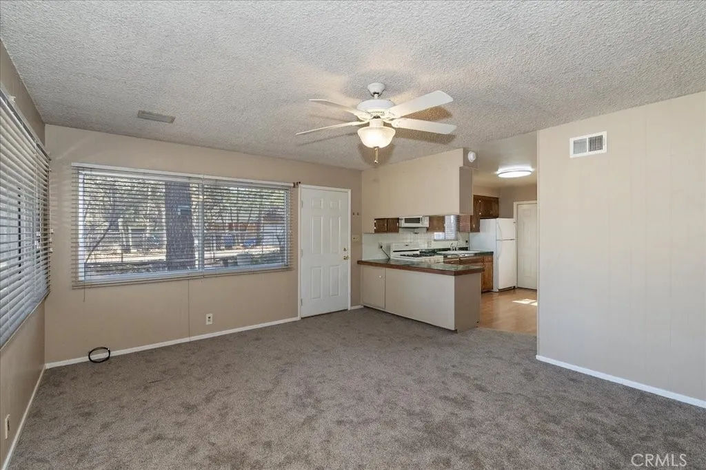 510 Sunset Lane, Sugarloaf, California 92386 home-pic-6