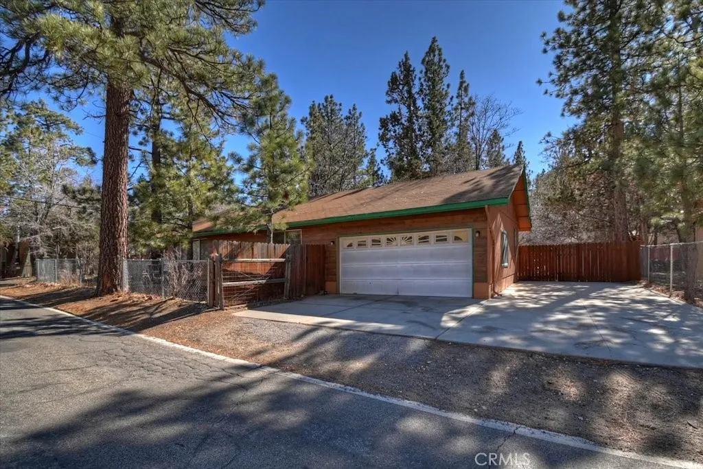 510 Sunset Lane, Sugarloaf, California 92386 home-pic-16