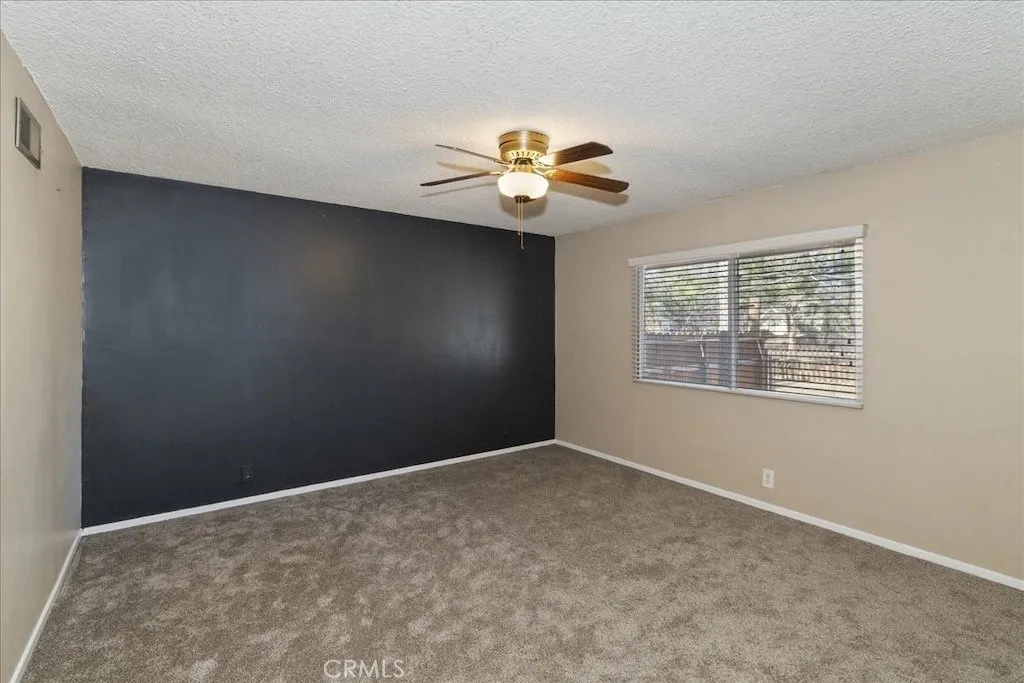510 Sunset Lane, Sugarloaf, California 92386 home-pic-9