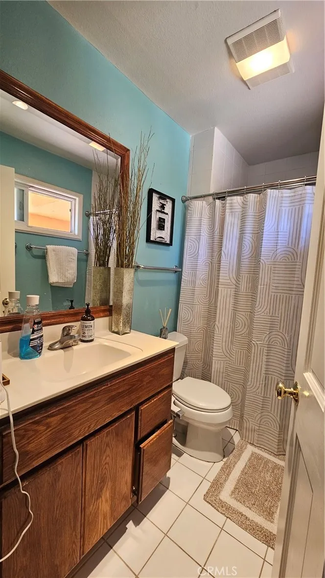 18727 Holmes, Cerritos, California 90703 home-pic-22