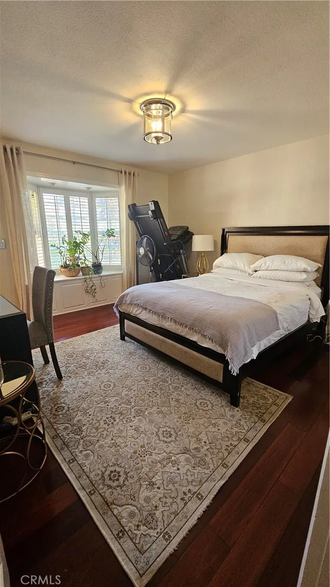 18727 Holmes, Cerritos, California 90703 home-pic-16