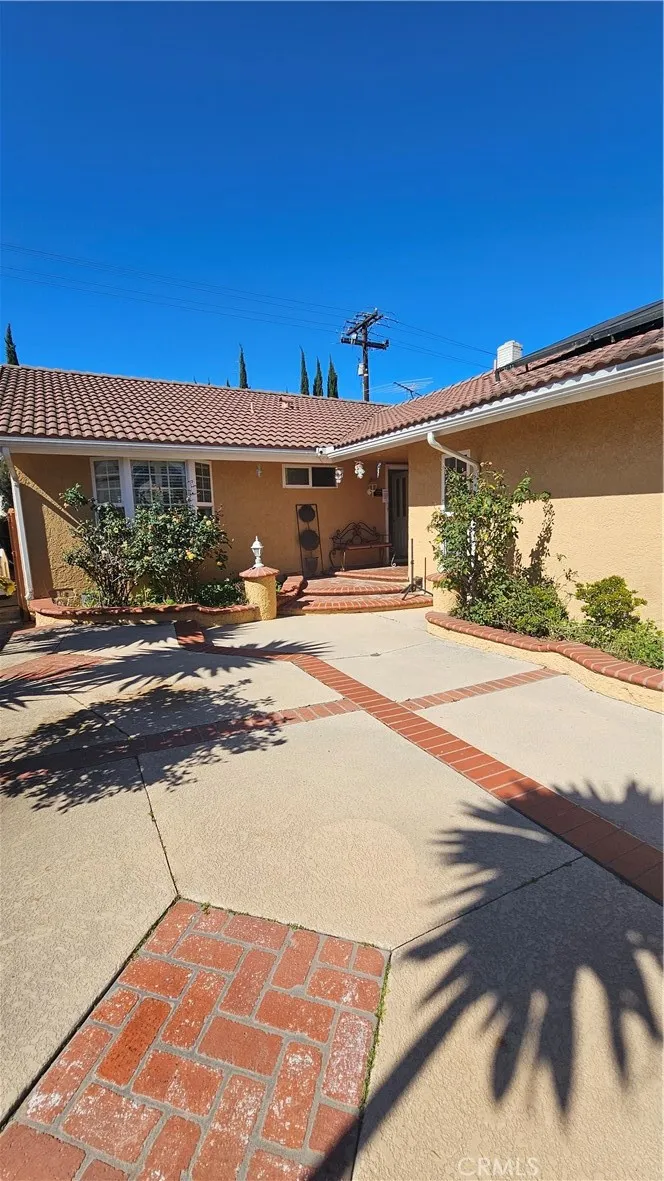 18727 Holmes, Cerritos, California 90703 home-pic-4