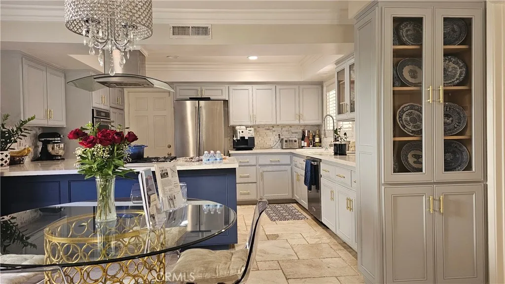 18727 Holmes, Cerritos, California 90703 home-pic-10