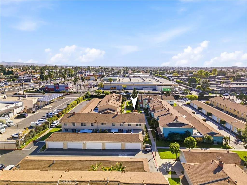 11912 Verbena Court, Fountain Valley, California 92708 home-pic-40