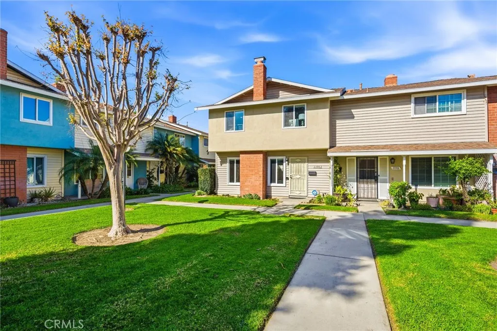 11912 Verbena Court, Fountain Valley, California 92708 home-pic-43