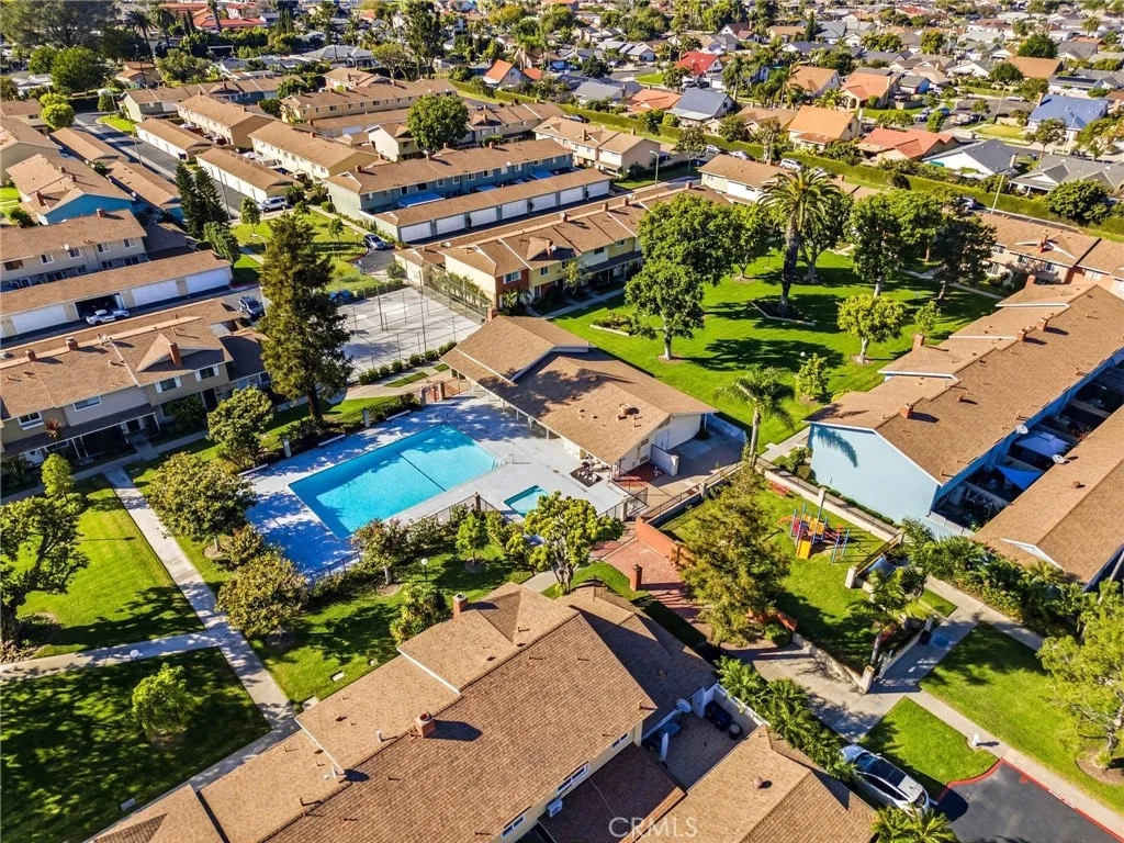 11912 Verbena Court, Fountain Valley, California 92708 home-pic-42