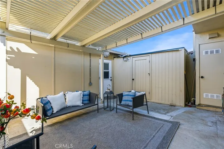 Outdoor Patio/ Garage Entrance