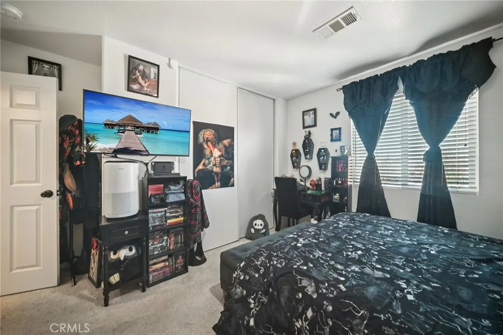 3817 E Avenue Q12, Palmdale, California 93550 home-pic-25