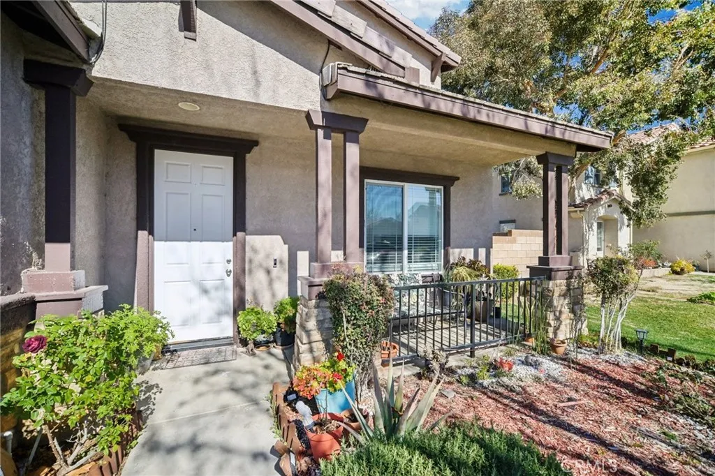 3817 E Avenue Q12, Palmdale, California 93550 home-pic-3
