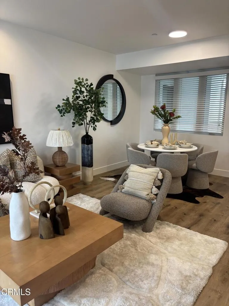 239 S Marengo Avenue 303, Pasadena, California 91101 home-pic-6