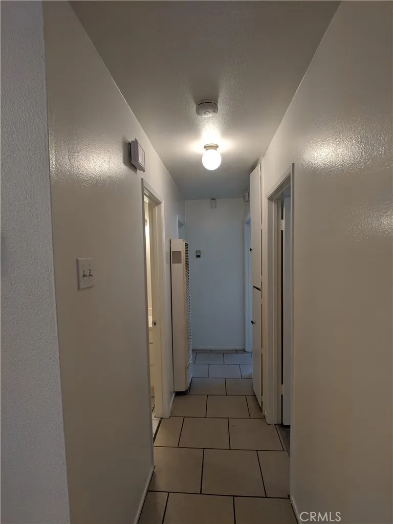 1560 W Ramona, Rialto, California 92376 home-pic-32