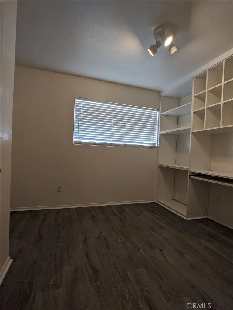 1560 W Ramona, Rialto, California 92376 home-pic-23