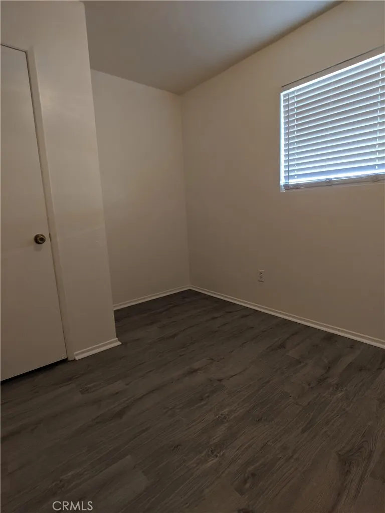 1560 W Ramona, Rialto, California 92376 home-pic-24