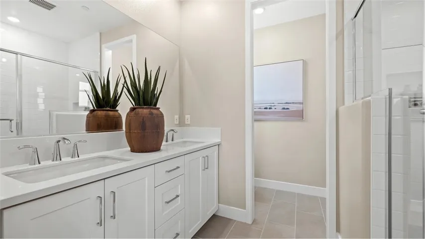 Photos shown are of model only- not actual homesite.