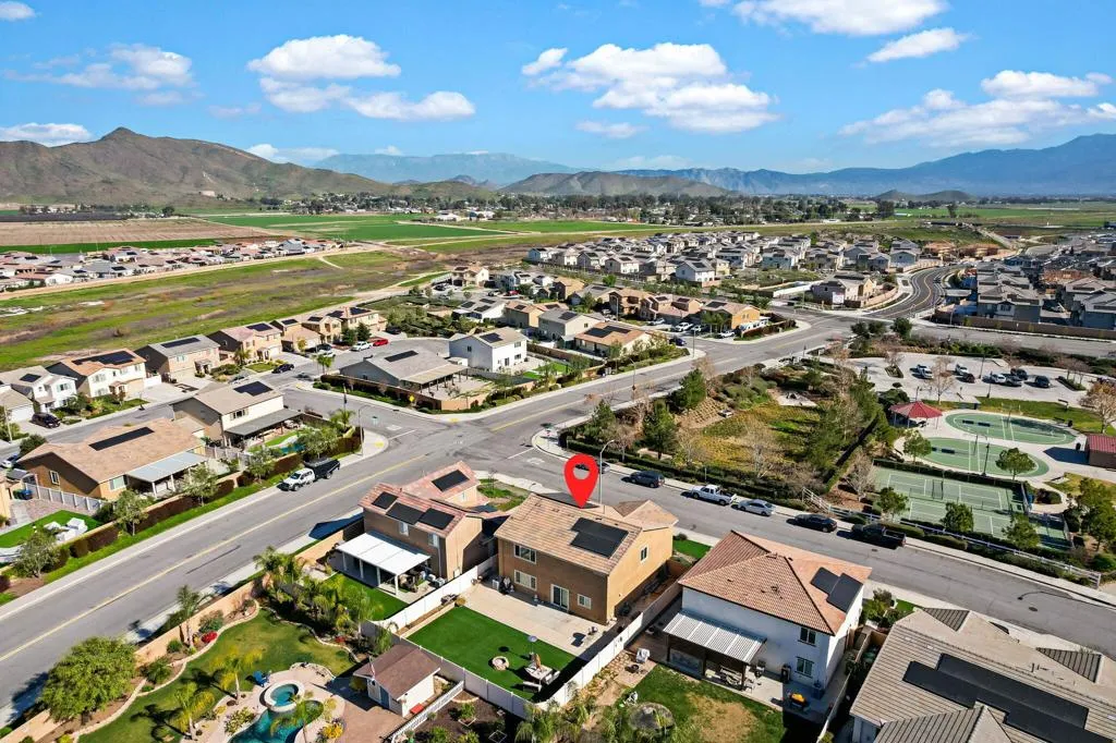 12-web-or-mls-DJI_0754