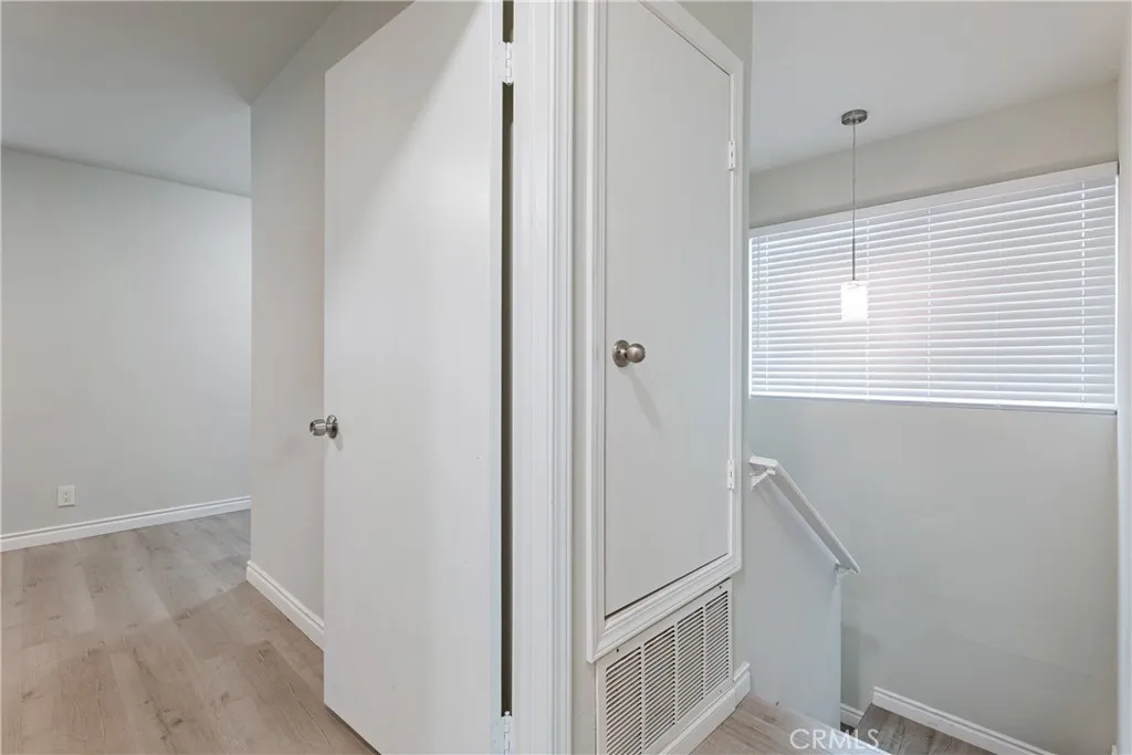 809 E Acacia H, Glendale, California 91205 home-pic-15
