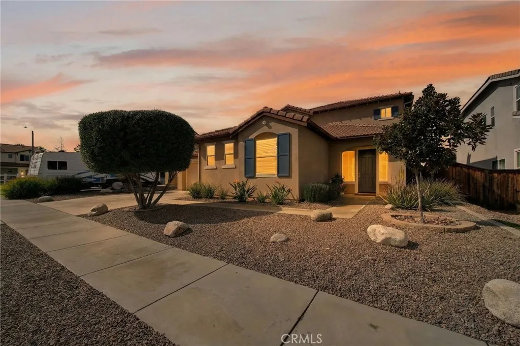 36461 Gambrel Gate Lane, Winchester, California 92596 home-pic-1