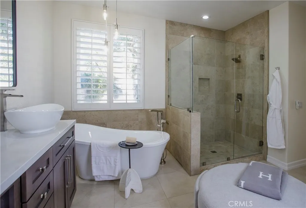 77363 Sky Mesa Ln, Indian Wells, California 92210 home-pic-10