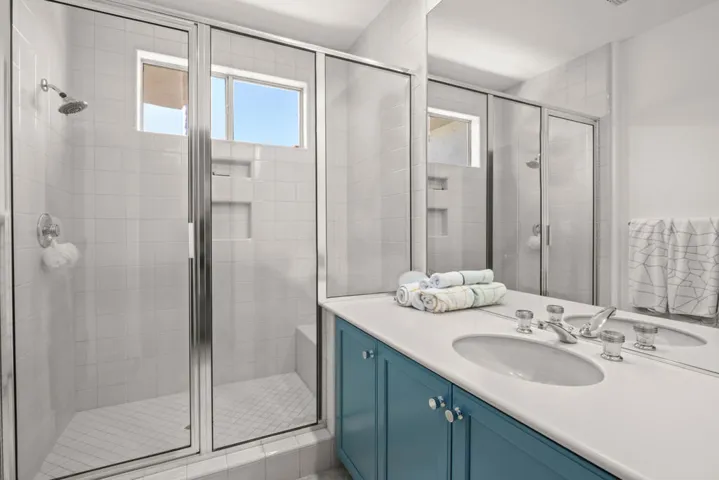 407 Desert Holly -30