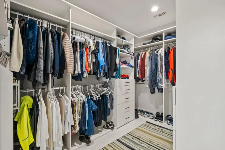 407 Desert Holly -24