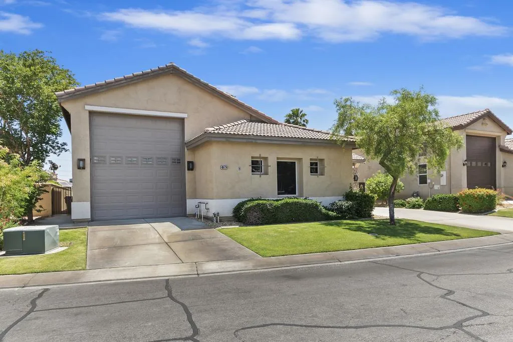 49714 Newman Circle, Indio, California 92201 home-pic-18
