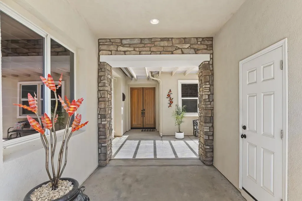 49714 Newman Circle, Indio, California 92201 home-pic-19