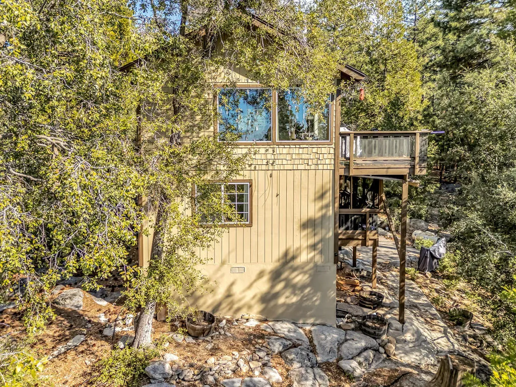 52365 Pine Ridge Road, Idyllwild, California 92549 home-pic-5
