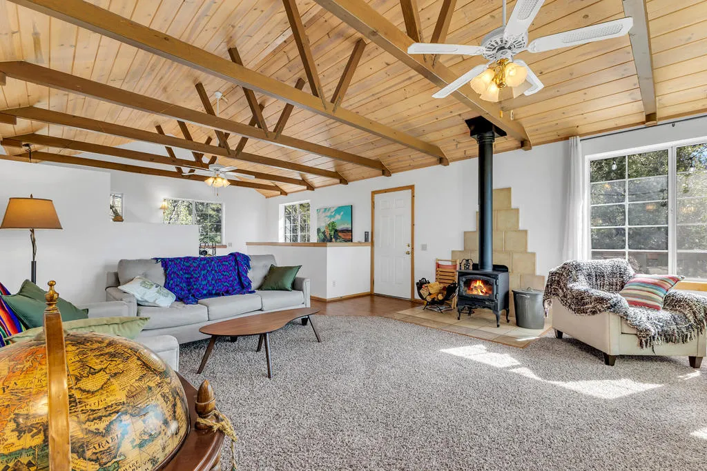 52365 Pine Ridge Road, Idyllwild, California 92549 home-pic-10