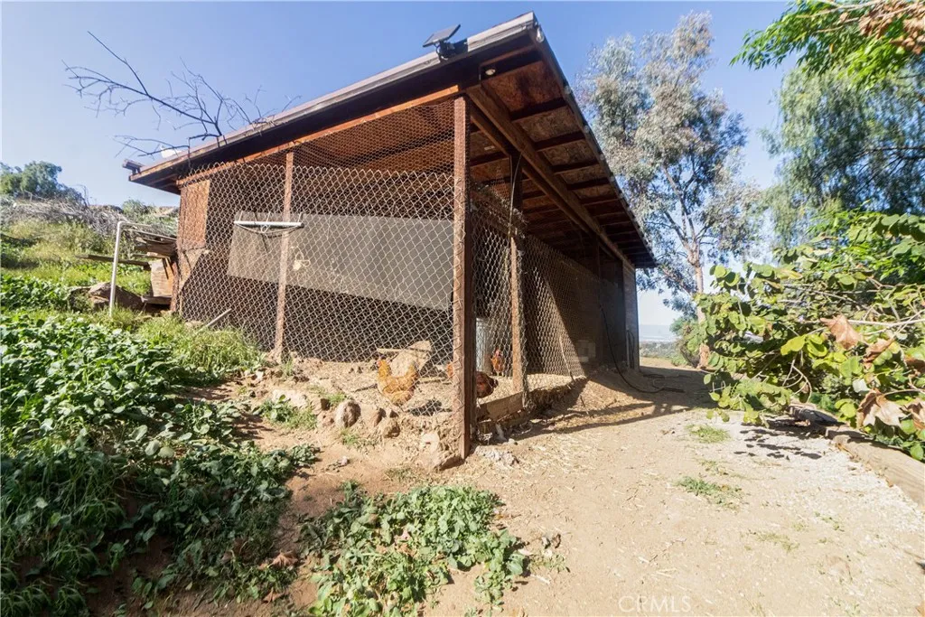 17423 Wicker Way, Riverside, California 92504 home-pic-46