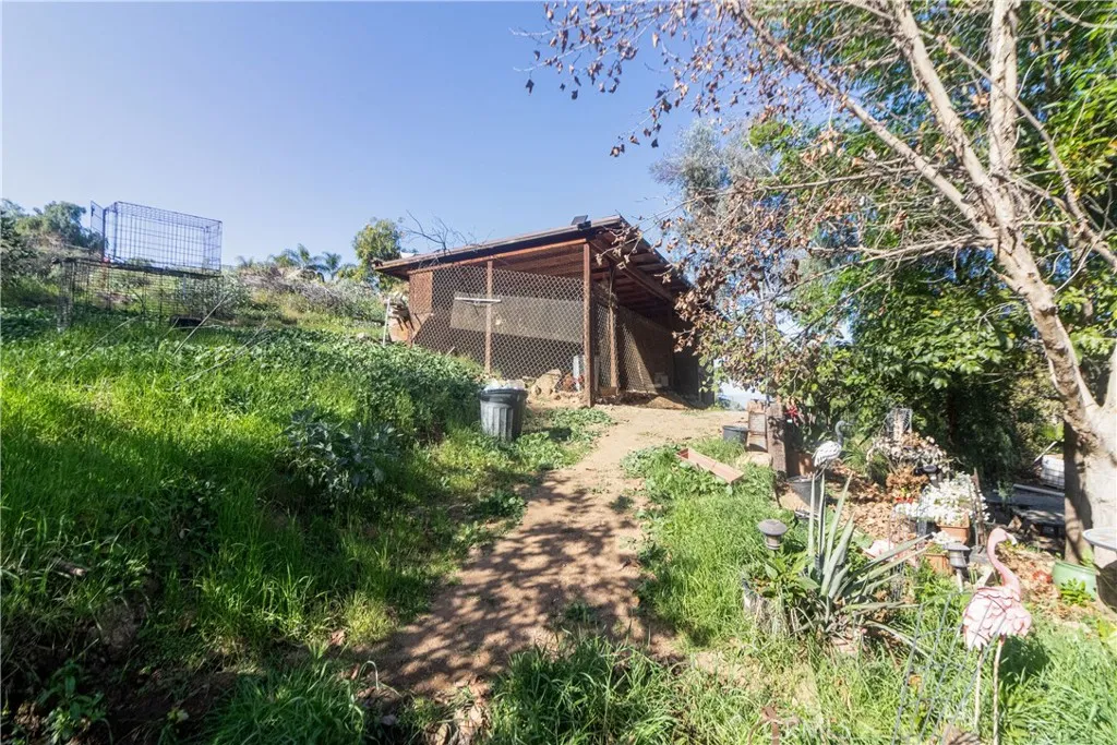 17423 Wicker Way, Riverside, California 92504 home-pic-47
