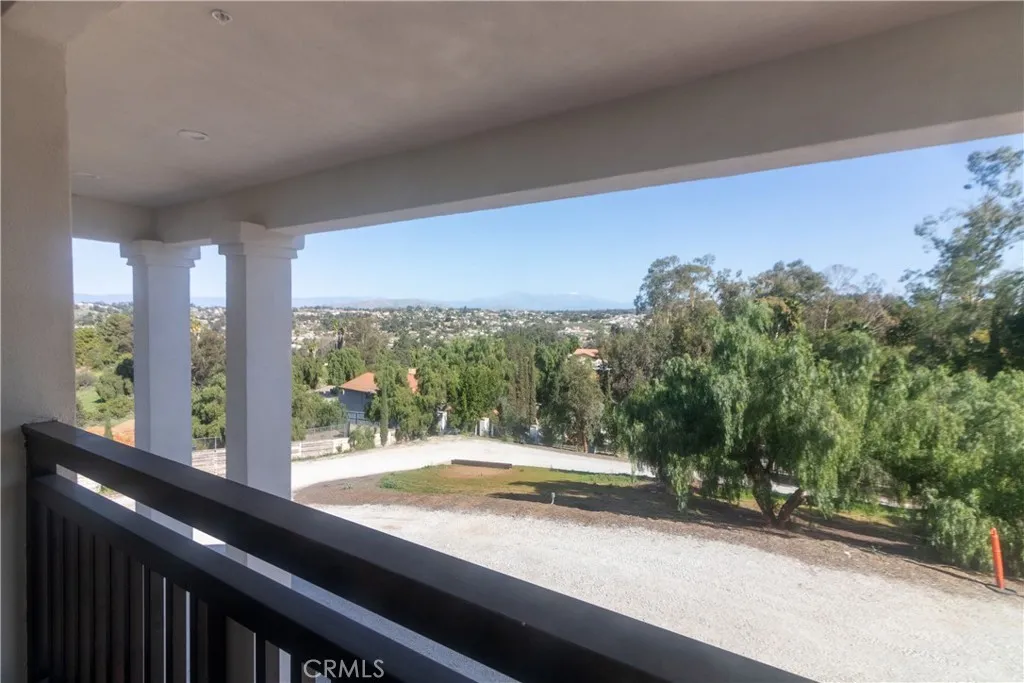 17423 Wicker Way, Riverside, California 92504 home-pic-33
