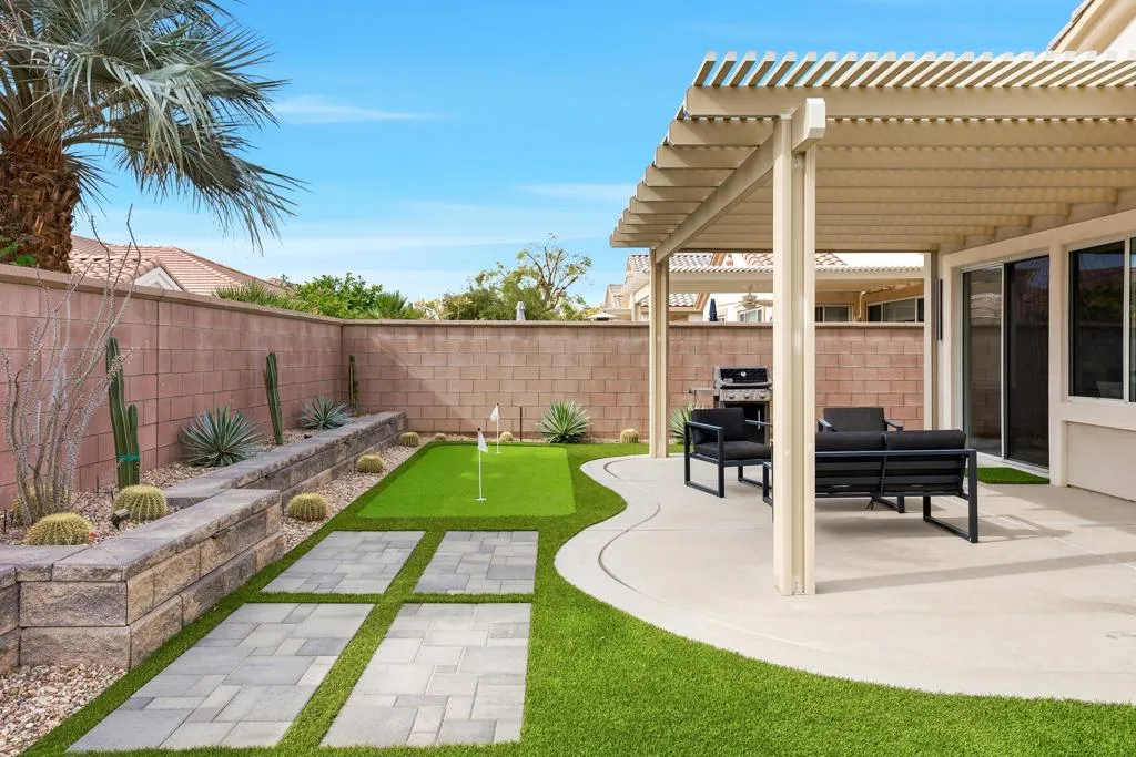78775 Stansbury Court, Palm Desert, California 92211 home-pic-3