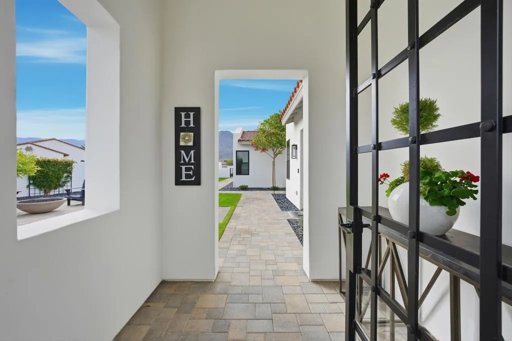 58990 Marbella, La Quinta, California 92253 home-pic-5