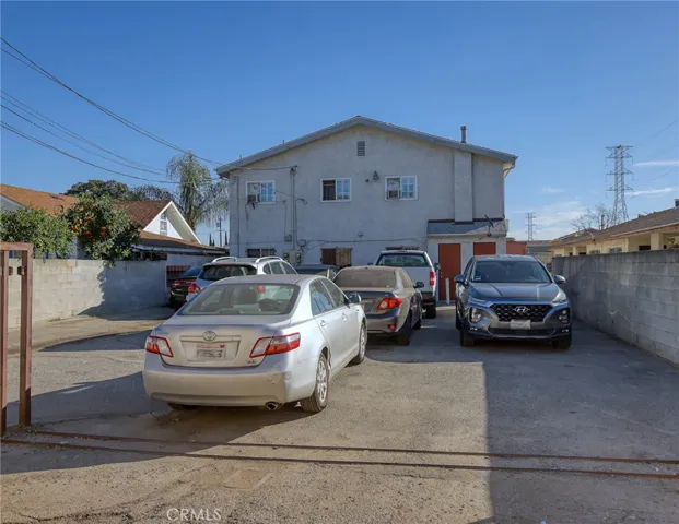 9715 S Broadway, Los Angeles, California 90003