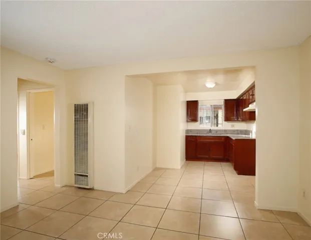 9715 S Broadway, Los Angeles, California 90003