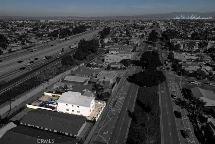 9715 S Broadway, Los Angeles, California 90003