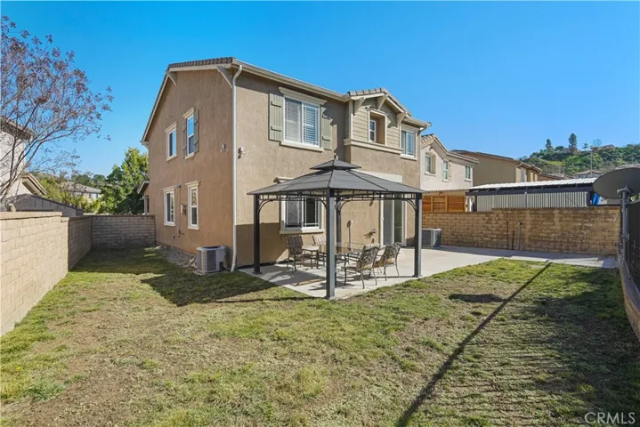 28229 Shirley, Saugus, California 91350