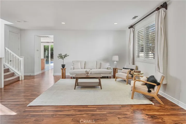28229 Shirley, Saugus, California 91350