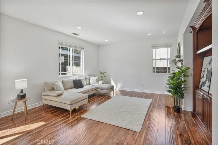 28229 Shirley, Saugus, California 91350